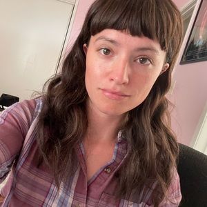 Wavy wig with bangs for Eleven costume